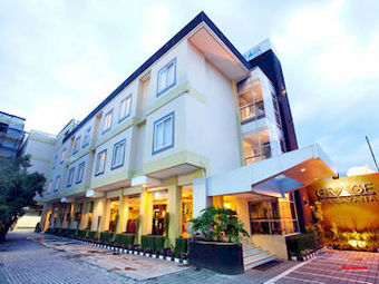 Grage Ramayana Hotel