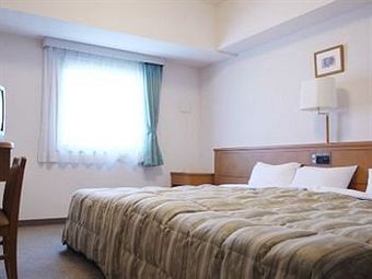 Hotel Route-inn Tsubamesanjo Ekimae