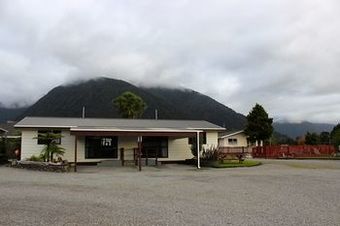 Lake Matheson Motel