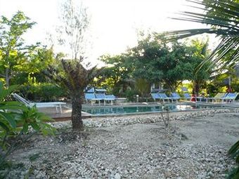 Pakachi Beach Resort & Hotel