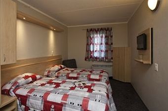 Hotel Road Lodge Carnival City