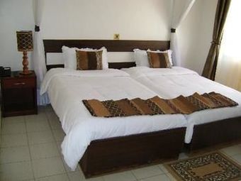 Park View Safari Hotel & Apartments