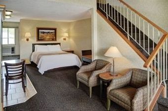 Hotel Lakeview Inn & Suites Hinton