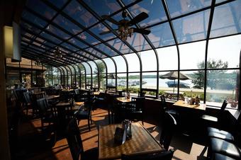 Hotel Fourwinds Resort & Marina