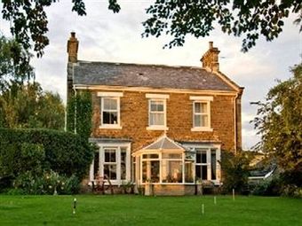 Dowfold House Bed & Breakfast