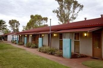 Seasons Hotel Newman