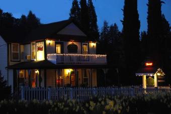 Bed & Breakfast All Seasons Groveland Inn