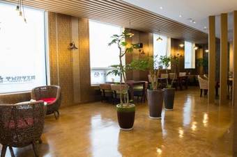 Pung Nam Tourist Hotel