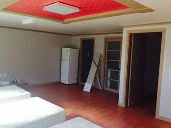 Songtan Metro Tourist Hotel