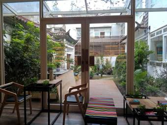 Dali Words Collection Hostel