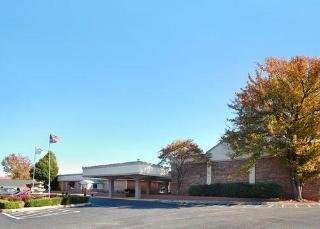 Hotel Quality Inn And Suites