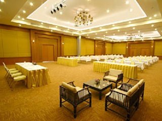 Hotel Palm Galleria Resort