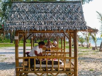 Hotel Thailife Homestay Resort & Spa