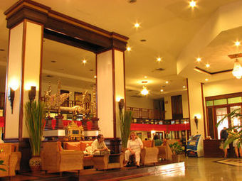 Hotel Jomtien Thani