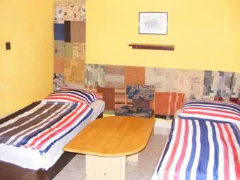 Hostal Pelik�n Sz�ll�s