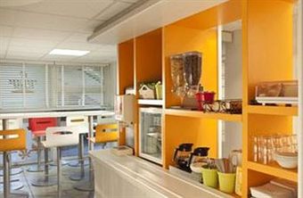 Hotel Premi�re Classe Versailles - St Cyr L'ecole