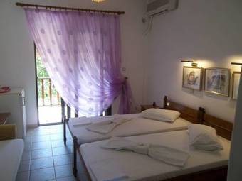 Hostal Athos Guest House-pansion