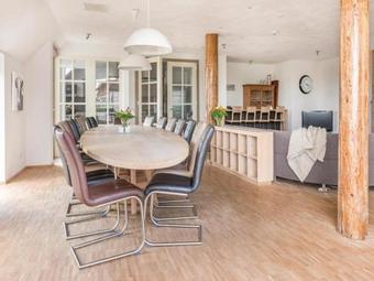 Holiday Home De Turfhoeke 04