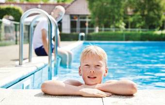 Holiday Home Posterbos 01