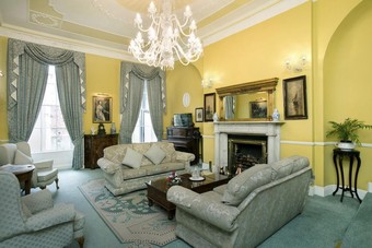 Hotel Harrington Hall