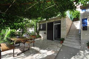 Apartments Sumpetar Beach