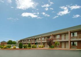 Motel Quality Inn Russellville