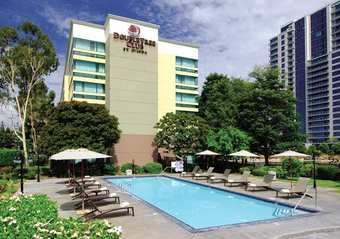 Hotel Doubletree Club By Hilton Orange County Airport