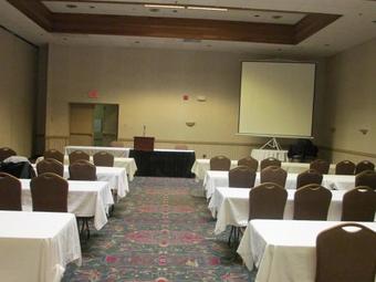 Salina Ambassador Hotel & Conference Center