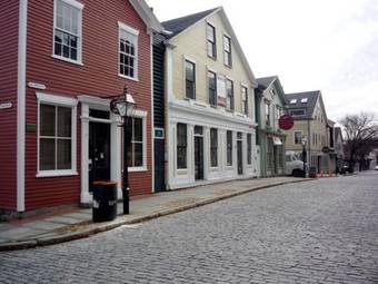 Posada Dartmouth Motor Inn