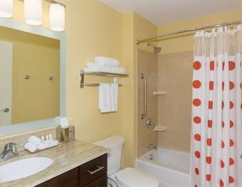 Hotel Towneplace Suites Buffalo Airport