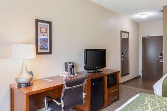 Hotel Comfort Inn South Tulsa - Woodland Hills