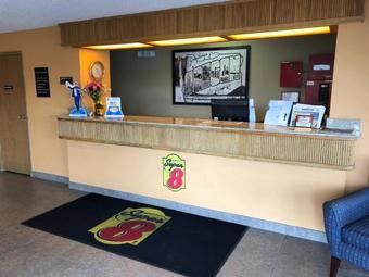 Hotel Super 8 By Wyndham Lagrande