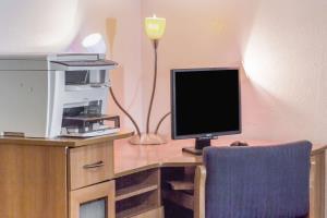 Motel Super 8 Airport