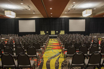 Hotel Holiday Inn Knoxville Downtown - Worlds Fair Park