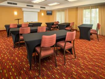 Hotel Courtyard Dulles Airport Chantilly