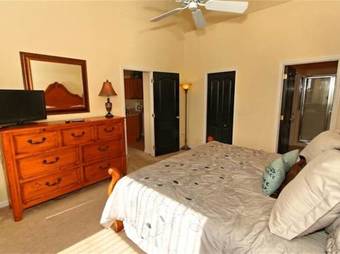 Brunello Drive Holiday Home 1