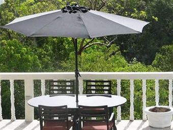 Hotel Retreat Guesthouse Luxury Suites