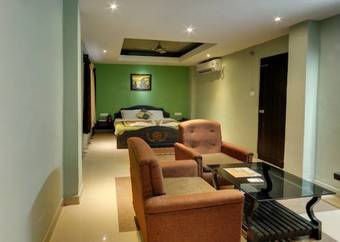 Hotel Pushpa - Berries Group Of Hotels