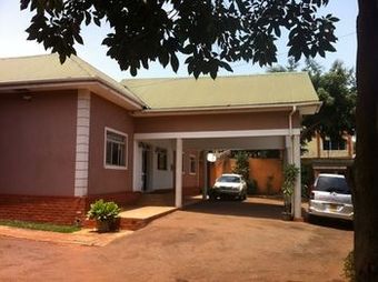 Executive Airport Hotel