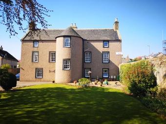 Bed & Breakfast Lossiemouth House