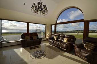 Hostal Templeview Lodge