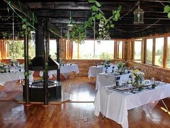 Hotel Sycamore Avenue Treehouses