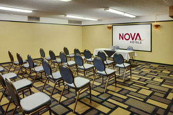 Hotel Kindersley Inn