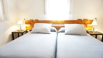 Astbury Apartments Campanitx Villas