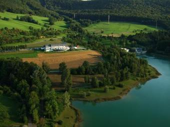 Stausee-hotel