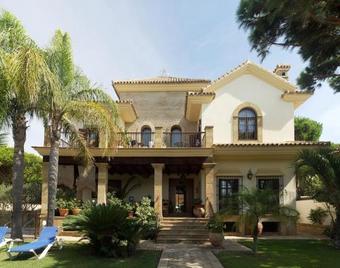 Posada Hotel Azalea Playa