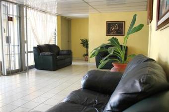 Hotel Dinast�a Colima