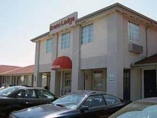 Hotel Econo Lodge  Inn & Suites South