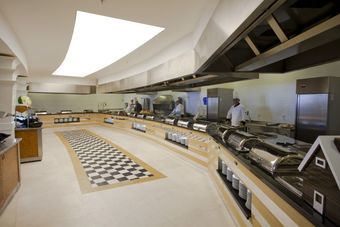 Holiday Point Hotel & Spa