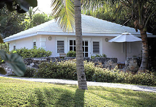 Hotel Pinksands Resort